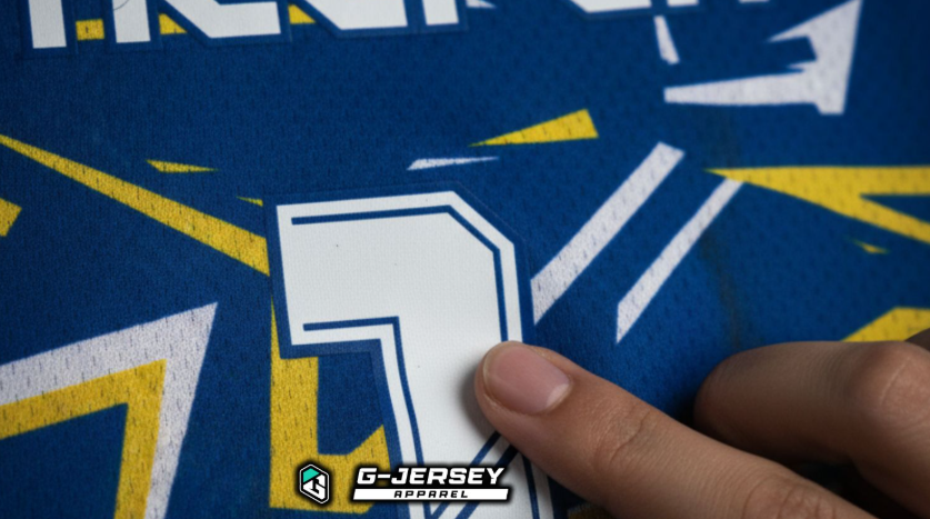 Jersey futsal Surabaya, vendor jersey, konveksi, printing custom, hingga jasa pembuatan jersey Surabaya untuk futsal dan sepak bola.